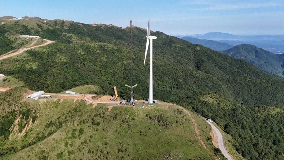 中广核新兴风电场“大代小”改造工程