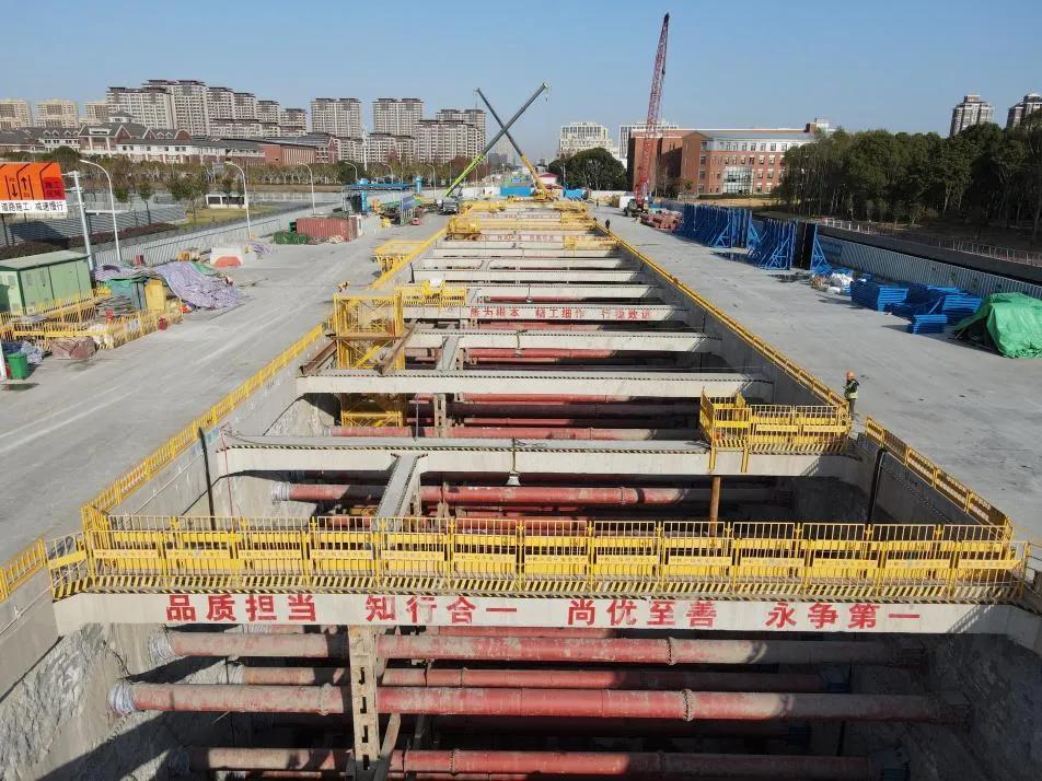 CS-04A远程混凝土温度记录仪助力上海地铁13号线西延伸104标诸光路站高品质建设